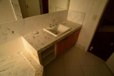 Apartamento para alugar com 399m², 4 quartos e 3 vagas