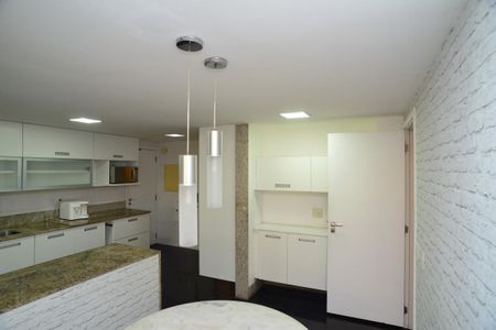 Apartamento para alugar com 399m², 4 quartos e 3 vagas