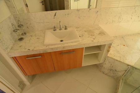 Apartamento para alugar com 399m², 4 quartos e 3 vagas