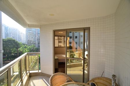 Apartamento para alugar com 399m², 4 quartos e 3 vagas