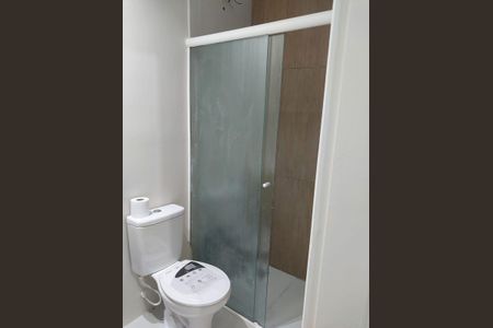 Banheiro  de apartamento à venda com 3 quartos, 77m² em P.Jacatuba , Santo André