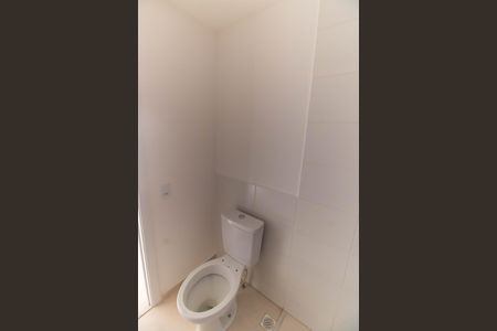 Apartamento para alugar com 36m², 2 quartos e 1 vaga Apartamento para alugar com 36m², 2 quartos e 1 vagaBanheiro