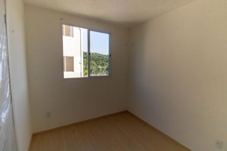 Quarto 1 de apartamento para alugar com 2 quartos, 36m² em Rio do Ouro, São Gonçalo