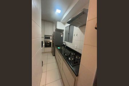 Apartamento à venda com 47m², 2 quartos e 1 vaga Apartamento à venda com 47m², 2 quartos e 1 vagaCozinha