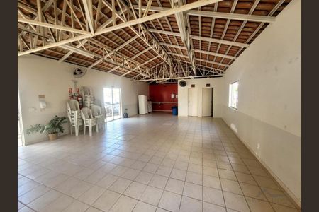 Apartamento à venda com 47m², 2 quartos e 1 vaga Apartamento à venda com 47m², 2 quartos e 1 vagaÁrea externa