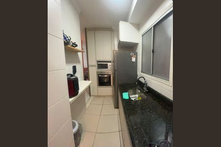 Apartamento à venda com 47m², 2 quartos e 1 vaga Apartamento à venda com 47m², 2 quartos e 1 vagaCozinha