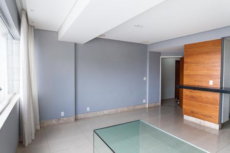Apartamento para alugar com 100m², 3 quartos e 2 vagas Apartamento para alugar com 100m², 3 quartos e 2 vagassala