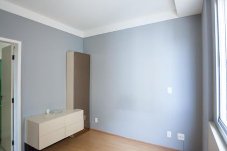 Apartamento para alugar com 100m², 3 quartos e 2 vagas Apartamento para alugar com 100m², 3 quartos e 2 vagassuite