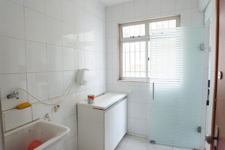 Apartamento para alugar com 100m², 3 quartos e 2 vagas Apartamento para alugar com 100m², 3 quartos e 2 vagasÁrea de Serviço