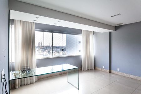 Apartamento para alugar com 100m², 3 quartos e 2 vagas Apartamento para alugar com 100m², 3 quartos e 2 vagassala