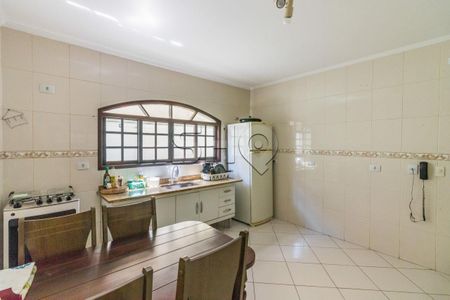 Casa à venda com 3 quartos, 226m² em Vila Santos, São Paulo