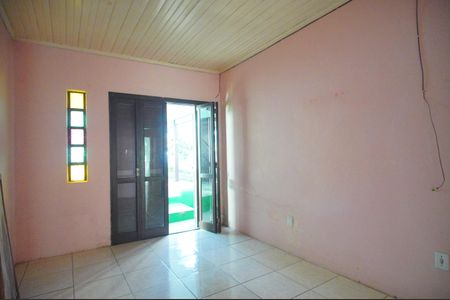 Casa para alugar com 130m², 2 quartos e 2 vagasSala