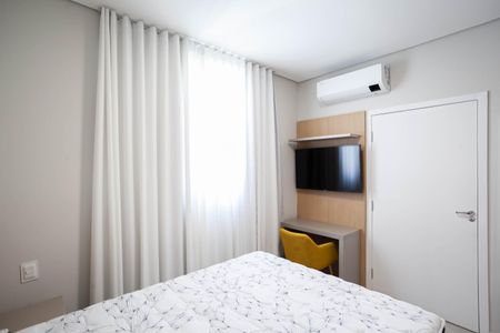 Apartamento para alugar com 38m², 1 quarto e 1 vagaSuíte 