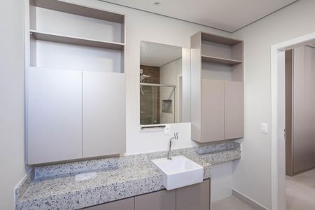 Apartamento para alugar com 38m², 1 quarto e 1 vagaBanheiro da suíte 