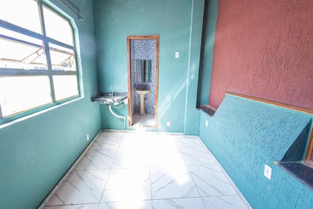 Quarto / sala de kitnet/studio para alugar com 1 quarto, 25m² em Planalto, Belo Horizonte