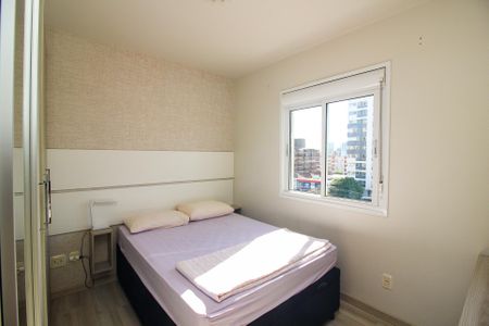 Quarto de apartamento para alugar com 1 quarto, 31m² em Menino Deus, Porto Alegre