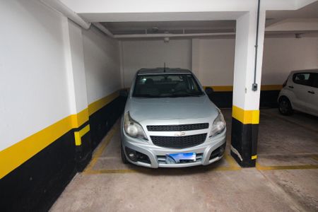 Garagem de apartamento para alugar com 1 quarto, 31m² em Menino Deus, Porto Alegre
