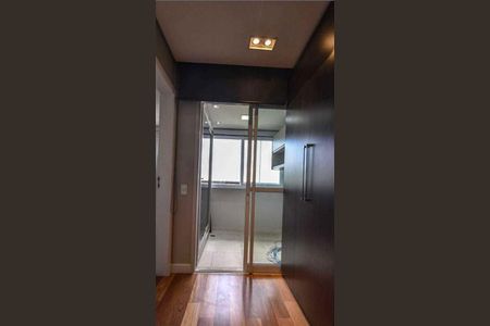 Apartamento à venda com 3 quartos, 230m² em Campo Belo, São Paulo