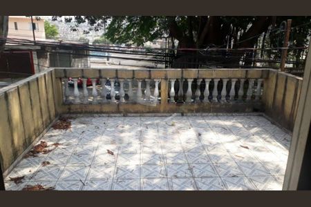 Casa à venda com 3 quartos, 250m² em Jardim das Flores, São Paulo