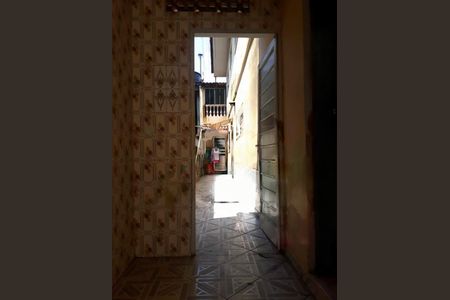 Casa à venda com 3 quartos, 250m² em Jardim das Flores, São Paulo