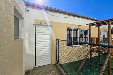 Apartamento para alugar com 47m², 2 quartos e 1 vaga Apartamento para alugar com 47m², 2 quartos e 1 vagaSala de Jogos