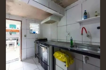 COZINHA de casa à venda com 3 quartos, 150m² em Pestana, Osasco