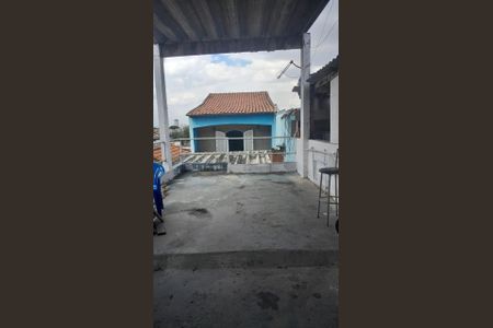 Casa à venda com 150m², 3 quartos e 3 vagas Casa à venda com 150m², 3 quartos e 3 vagasAREA EXTERNA