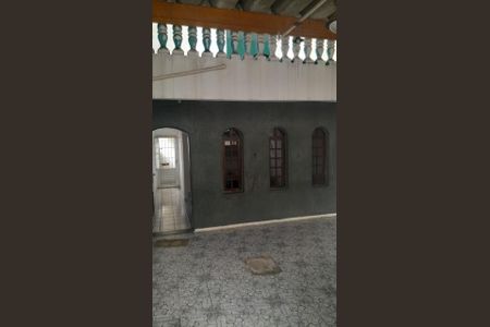 Casa à venda com 150m², 3 quartos e 3 vagas Casa à venda com 150m², 3 quartos e 3 vagasAREA EXTERNA