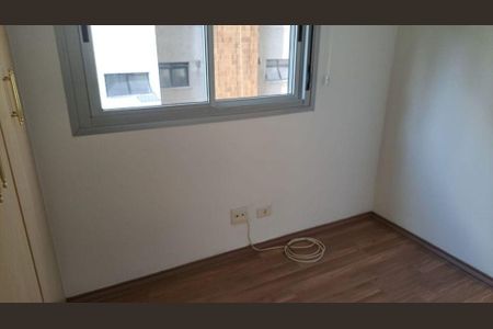 Apartamento à venda com 77m², 2 quartos e 1 vaga