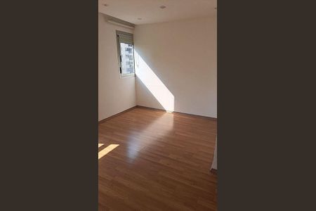 Apartamento à venda com 77m², 2 quartos e 1 vaga