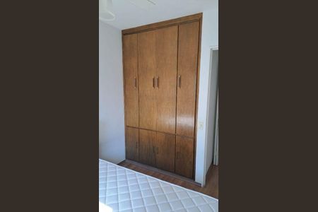 Apartamento à venda com 77m², 2 quartos e 1 vaga