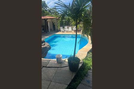 Casa à venda com 4 quartos, 280m² em Piratininga, Niterói