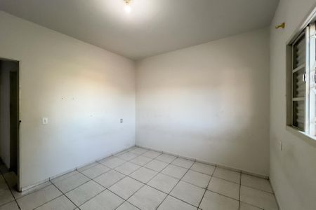 Casa para alugar com 117m², 2 quartos e 2 vagasQuarto 2