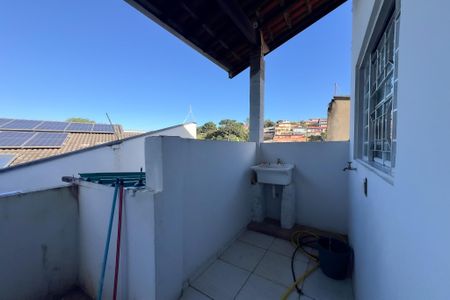 Casa para alugar com 117m², 2 quartos e 2 vagasÁrea de Serviço