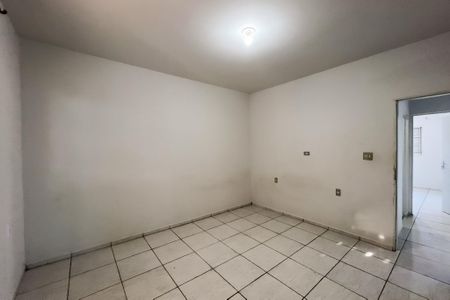 Casa para alugar com 117m², 2 quartos e 2 vagasQuarto 1