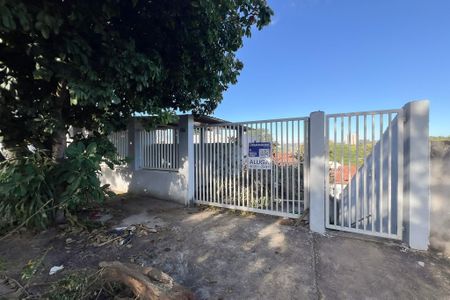Casa para alugar com 117m², 2 quartos e 2 vagasFachada