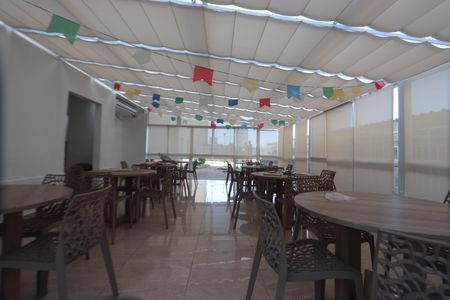 Apartamento para alugar com 57m², 2 quartos e 1 vagaÁrea comum - Salão de festas