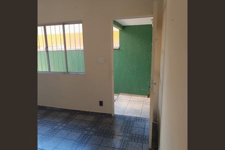 Foto 08 de casa à venda com 3 quartos, 100m² em Jardim Marisa, São Paulo