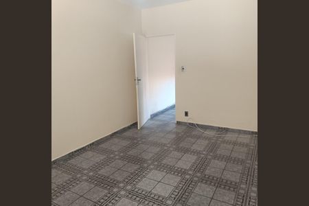 Foto 05 de casa à venda com 3 quartos, 100m² em Jardim Marisa, São Paulo