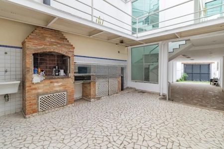 Foto 01 de casa para alugar com 10 quartos, 230m² em Vila Clementino, São Paulo