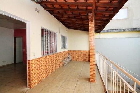 Casa para alugar com 24m², 1 quarto e sem vagaVaranda