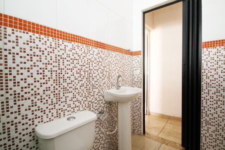 Casa para alugar com 24m², 1 quarto e sem vagaBanheiro