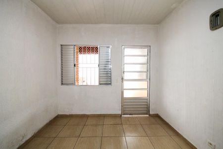 Quarto de casa para alugar com 1 quarto, 24m² em Jardim Cotia, Cotia