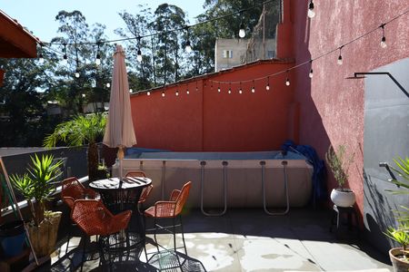 Casa à venda com 150m², 3 quartos e 4 vagas Casa à venda com 150m², 3 quartos e 4 vagasÁrea gourmet