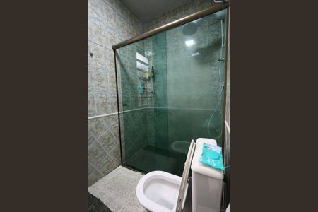 Casa à venda com 150m², 3 quartos e 4 vagas Casa à venda com 150m², 3 quartos e 4 vagasBanheiro