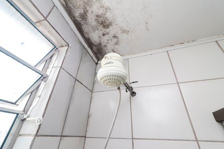 Casa à venda com 360m², 3 quartos e 4 vagasBanheiro da Suíte