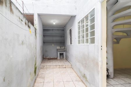 Casa à venda com 360m², 3 quartos e 4 vagasÁrea de Serviço / Quintal