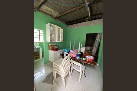 Casa à venda com 2 quartos, 270m² em Jardim Maria Rosa, Taboão da Serra