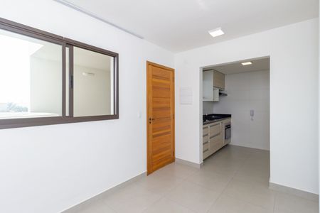 Apartamento para alugar com 2 quartos, 38m² em Vila dos Remedios, São Paulo