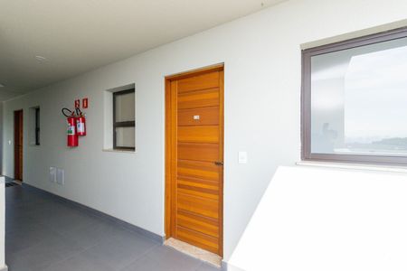Apartamento para alugar com 38m², 2 quartos e 1 vaga Apartamento para alugar com 38m², 2 quartos e 1 vagaEntrada